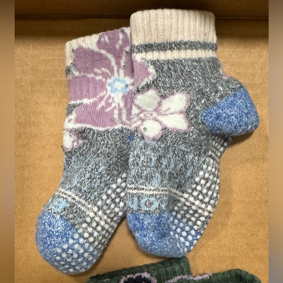 Pack of 4 Bombas floral series - Picture 2 of 7